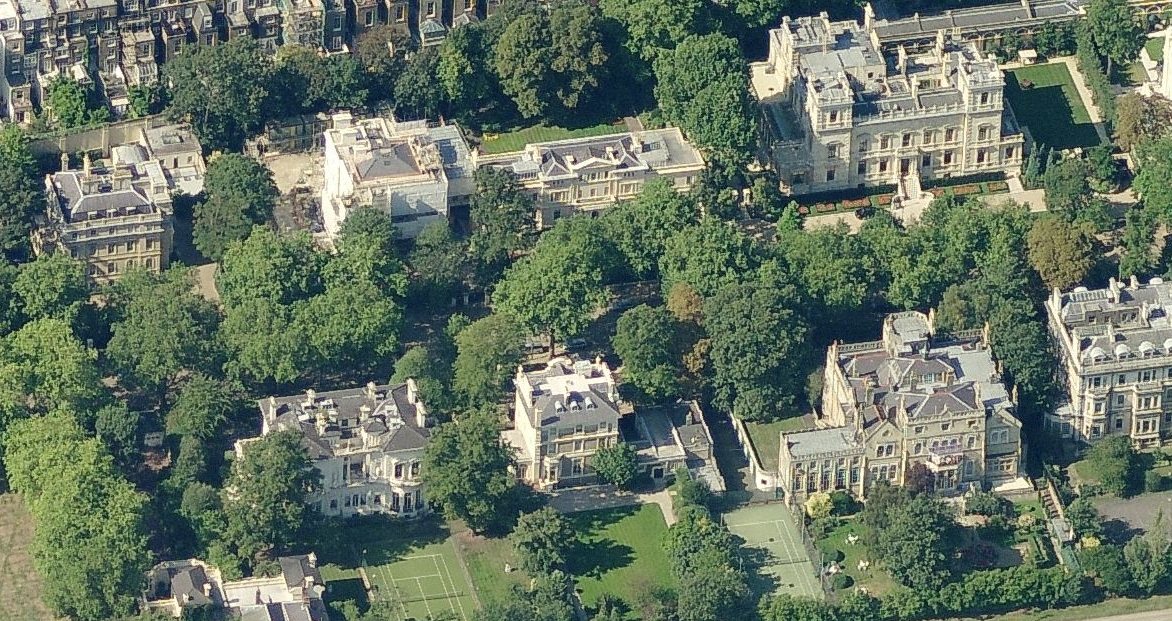 billionaire-homes-kennsington-palace-gardens-london-6